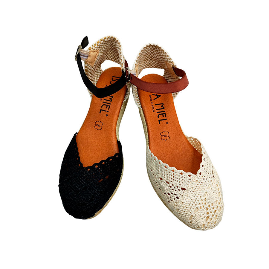 Alpargata de cáñamo Issa Miel en blanco y negro