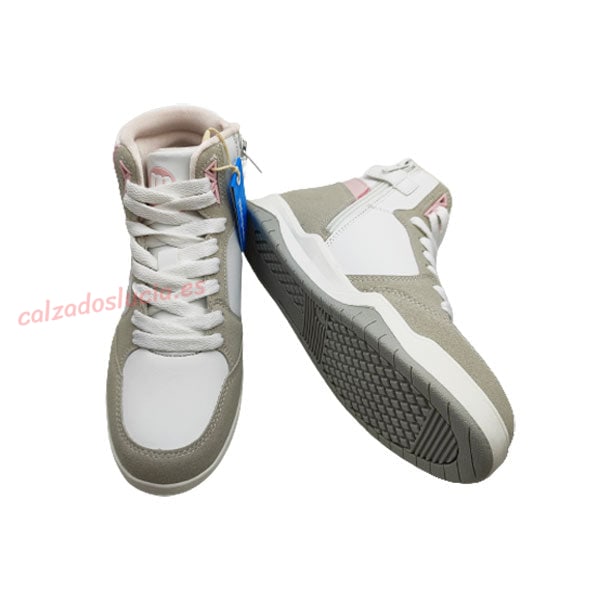 Botín deportivo de niña Mustang