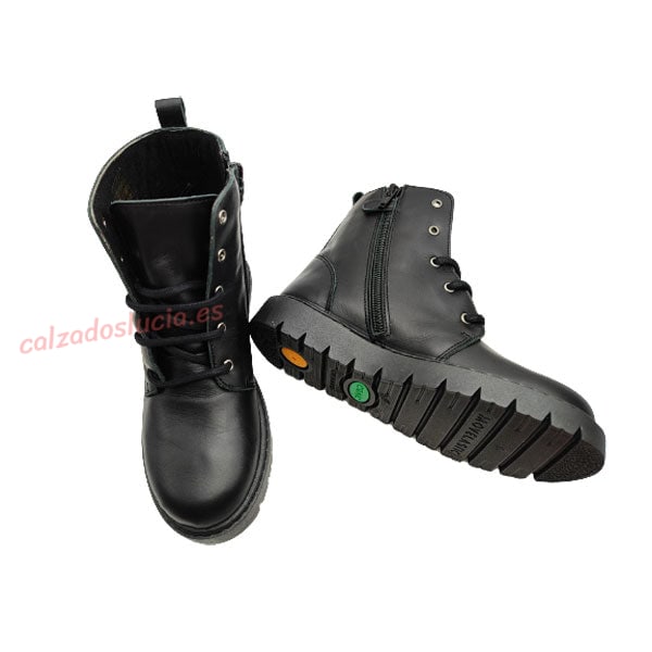 Bota tipo militar Titanitos de niña