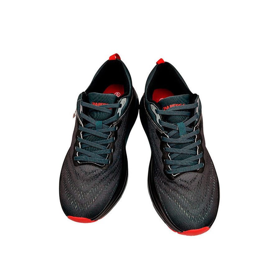 Zapatilla Paredes en gris combinado con suela roja