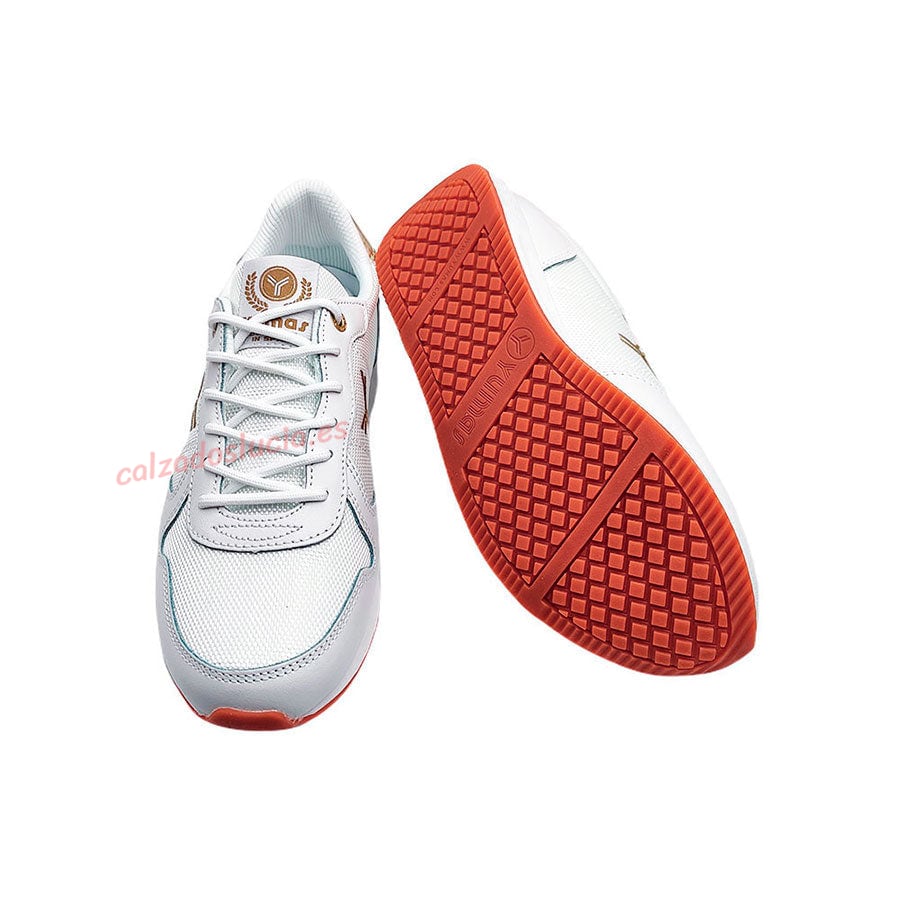 Zapatilla deportiva blanca para chica
