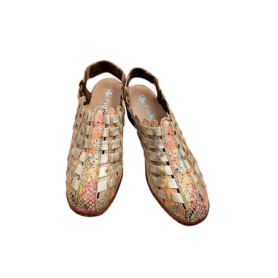 Sandalia dedos cubiertos para mujer