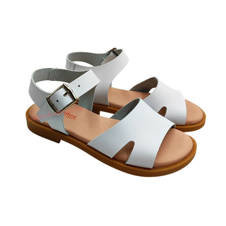 Sandalia de niña en blanco Titanitos