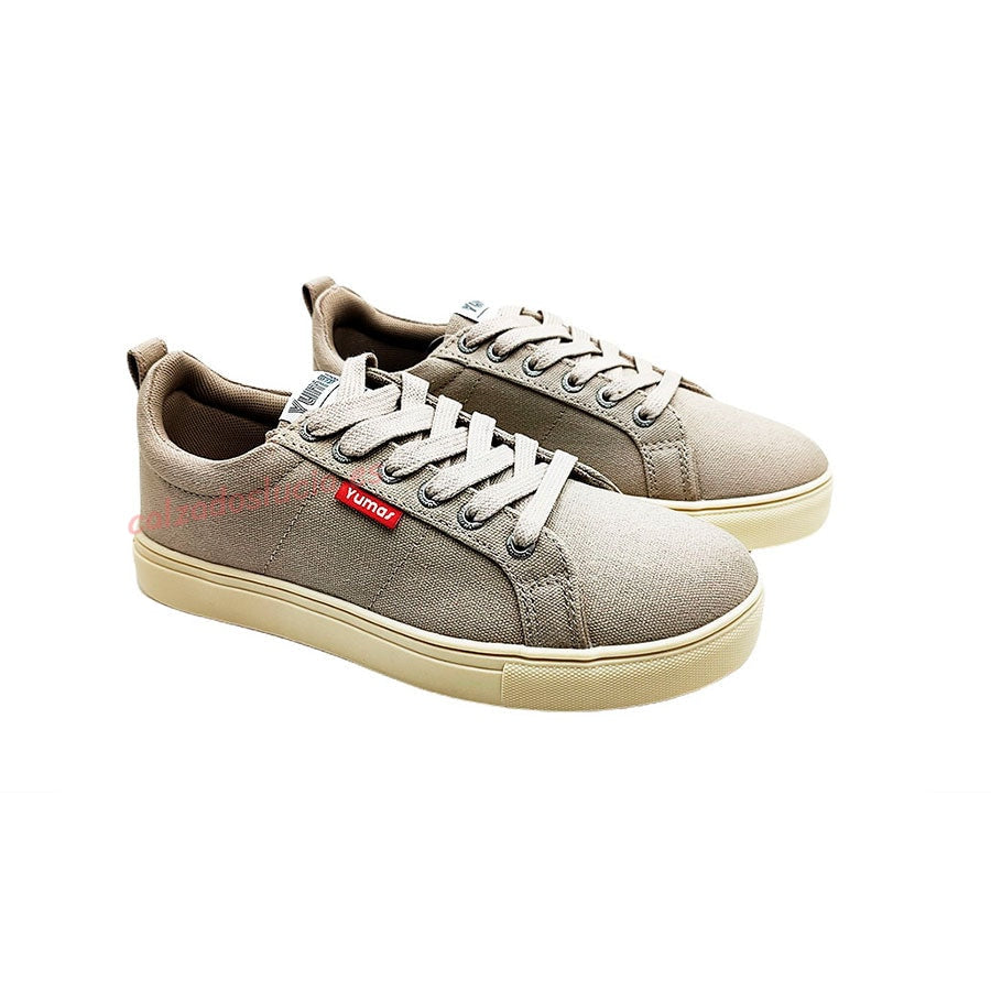 Zapatilla de lona camel modelo Derek Yumas