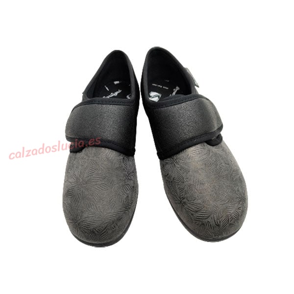 Zapatilla de mujer para pies deformados