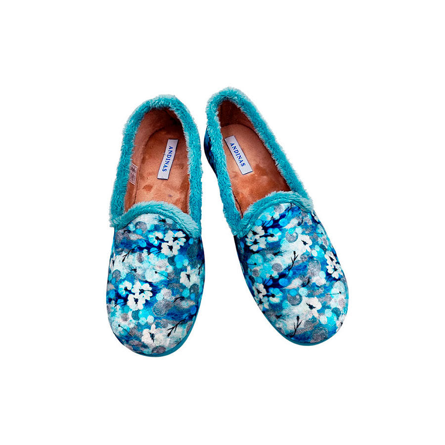 Zapatilla casa Andinas azul con cuña