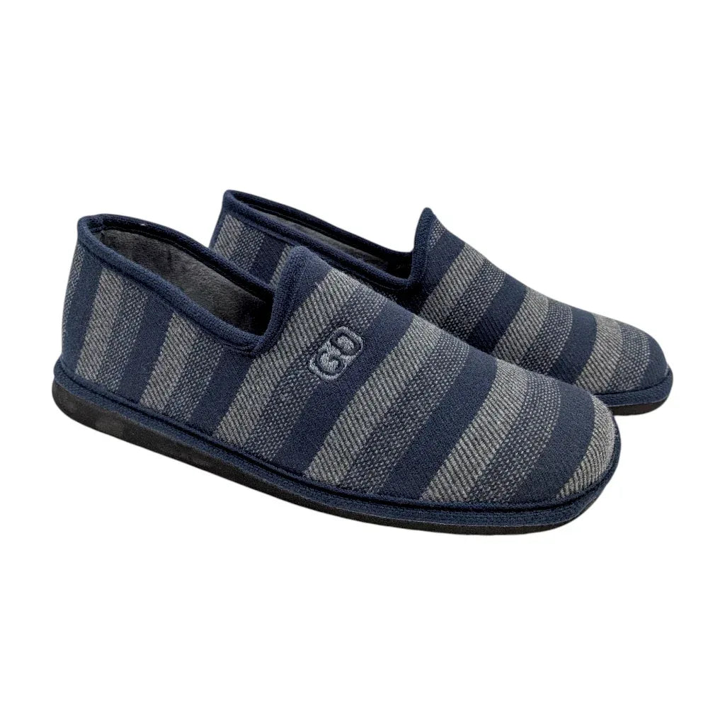 Zapatillas de estar por casa cerradas Gomus 6625 para hombre a rayas azul marino y gris.