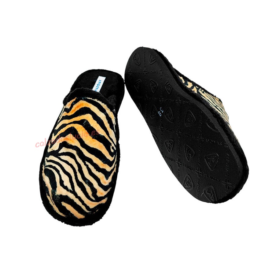 Zapatilla de casa de cebra para mujer