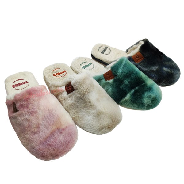 Zapatilla casa peluda de Gomus