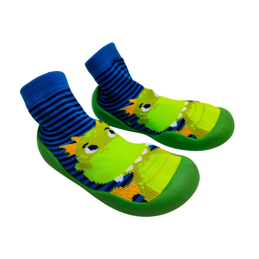 Pantufla con calcetín y horma respetuosa de niños