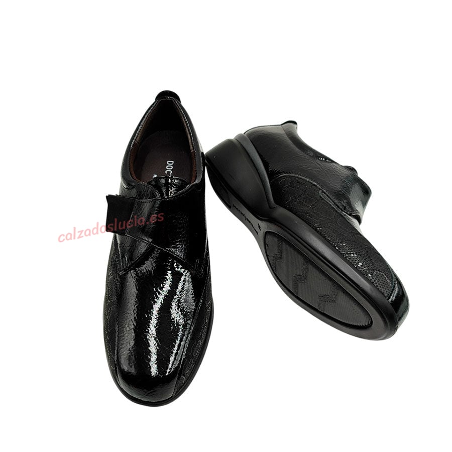 Zapato de cuña con velcro Doctor Cutillas
