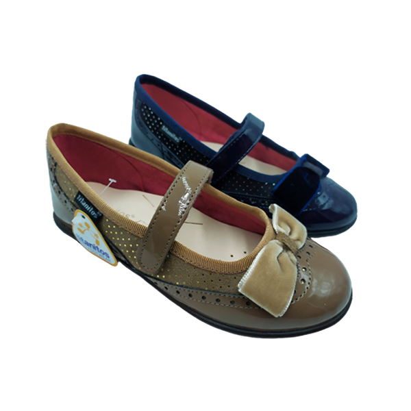 Bailarina en camel y marino de Titanitos