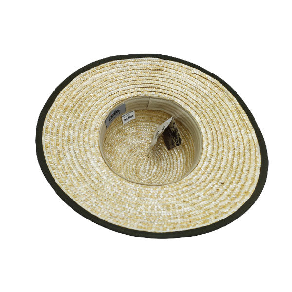 Pamela mujer con lazo