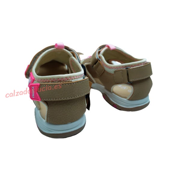 Sandalia deportiva de niña