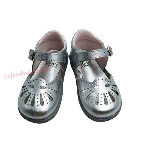 Sandalia de niña talón cerrado en plata