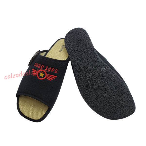 Zapatilla transpirable de hombre para andar por casa