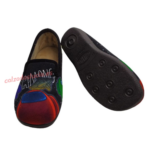 Zapatilla Among Us de niño