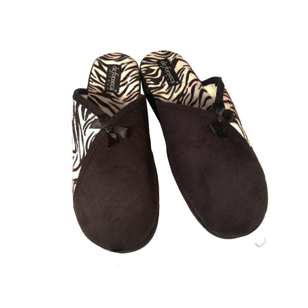 Elegante chinela combinado cebra
