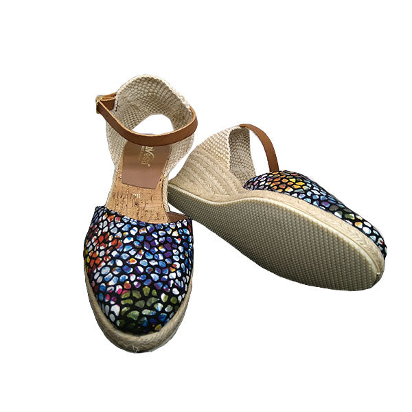 Cuña de cáñamo en piel con mosaico de Anvesa