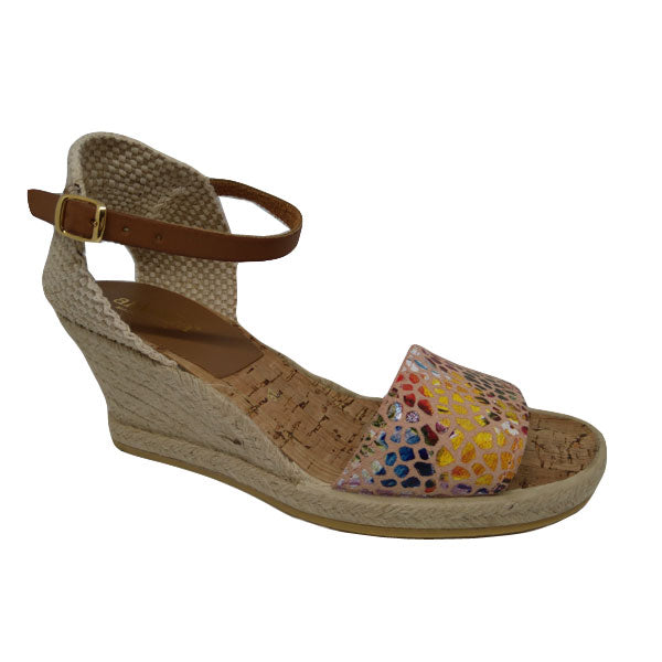 Sandalia de colores con cuña de cáñamo Anvesa