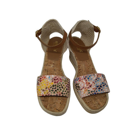 Sandalia banda fina estampada de Anvesa