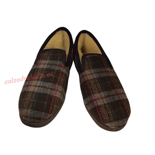 Zapatilla casa de cuadros Cruan con lana virgen