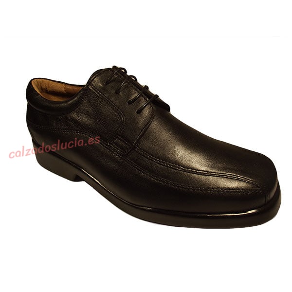 Zapato atado de camarero