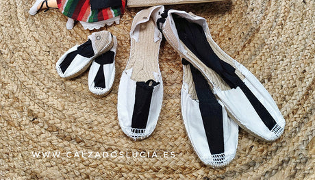 Niña / Calzados fiestas regionales