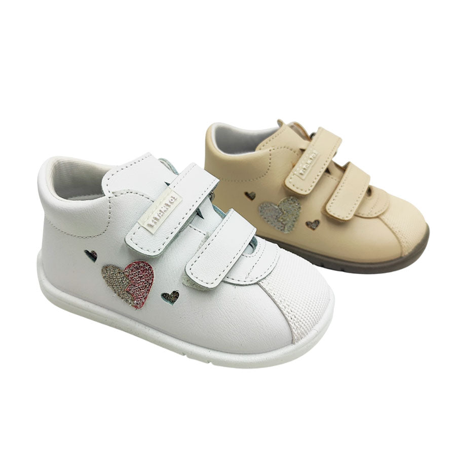 Botín-blanco-Titanitos-Ana-María