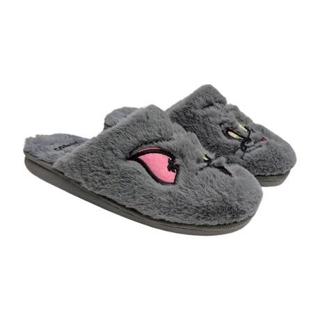 Pantuflas de estar por casa gris de pelo suave con bordado de carita de gato destalonadas.