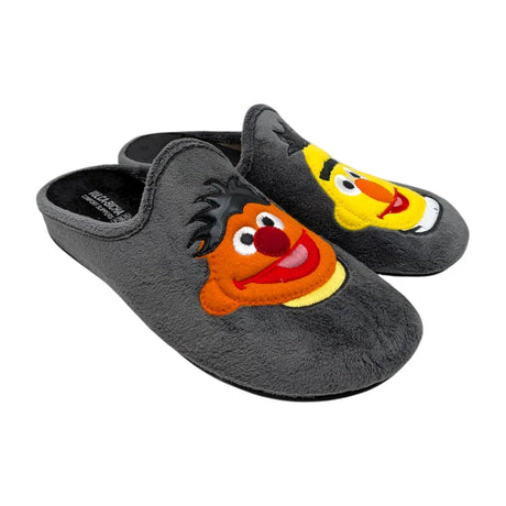 Par de zapatillas de casa Vulca-Bicha en tono gris con el personaje naranja risueño y su compañero amarillo.