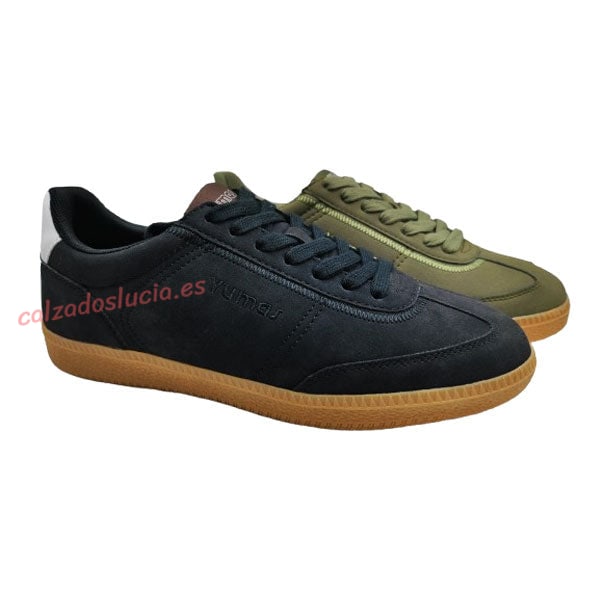 Zapatilla casual negra Yumas modelo Bob