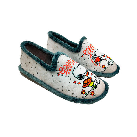 Zapatilla casa cerrada estampación perrito blanco de Gomus