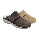 Zapatillas de casa para mujer con cuña y velcro Salvi Confort 54B-000 en color marrón y tostado.