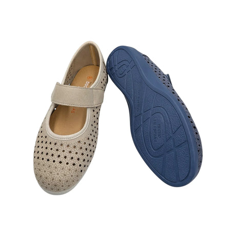 Mercedita con suela flexible con color a juego con el color de la zapatilla.