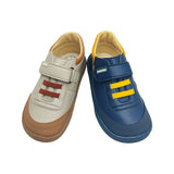 Zapato blandito respetuoso de Titanitos