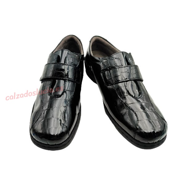 Zapato de charol negro y velcro Notton