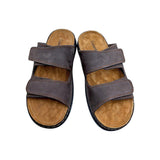 Zueco marrón con velcros para hombre