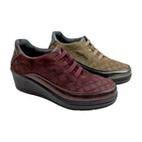 Zapato confort Laura Azaña - Cuña y grabado elegante