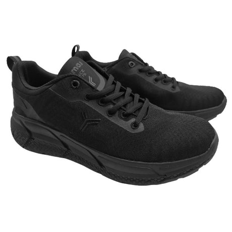 Zapatilla negra para hombre modelo Trivor de Yumas