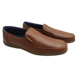 Zapato mocasín marrón de hombre