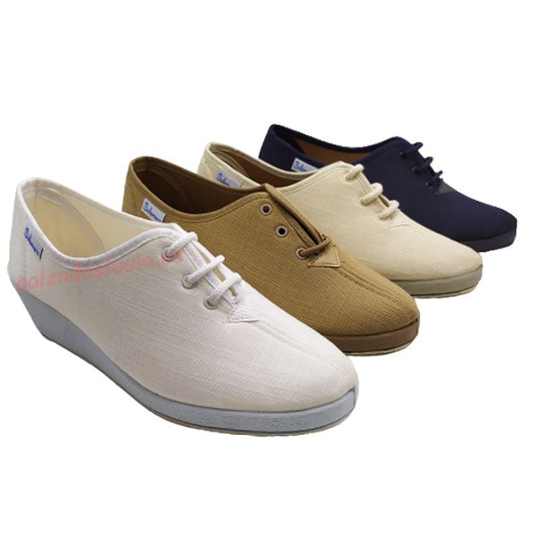 Zapatilla cuña Salemera atada en lino