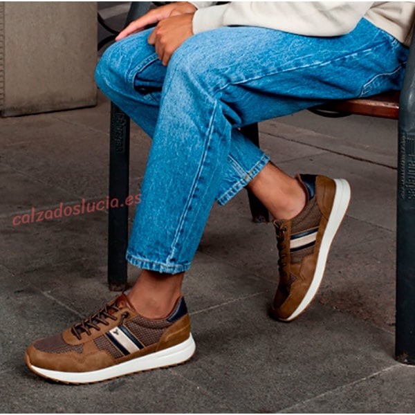 Modelo de zapatilla Narvik en color cuero