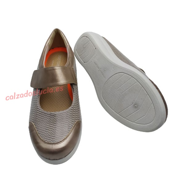 Zapato ancho especial con platilla Doctor Cutillas