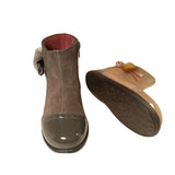 Botín con pompón de Titanitos