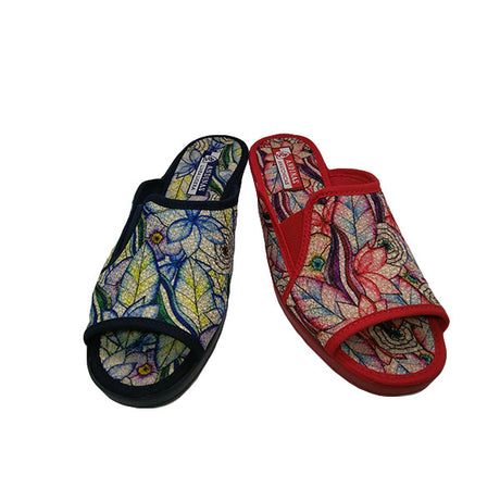 Chinela de lona estampada y cuña de Andinas