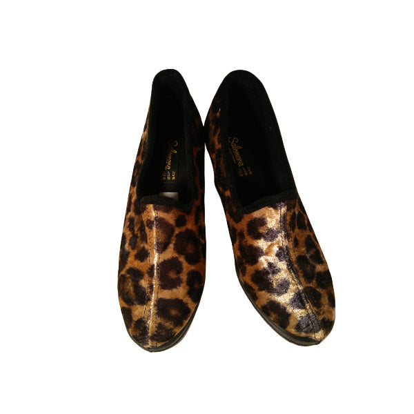 Zapatilla cuña alta de leopardo