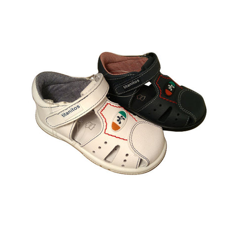 Sandalia talón cerrado de Titanitos