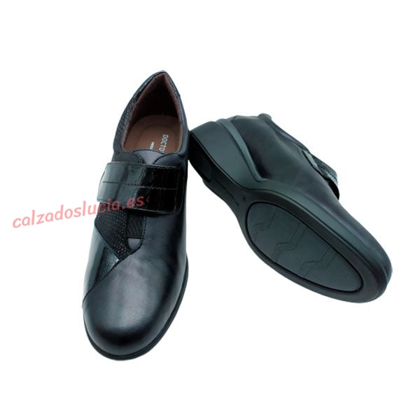 Zapato de velcro combinado de charol Doctor Cutillas